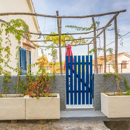 The Old Town House Dobrinj