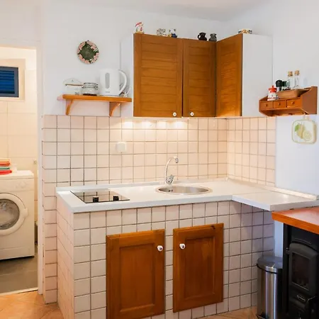 בית נופש The Old Town House Dobrinj