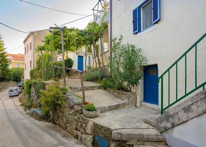 The Old Town House * Dobrinj
